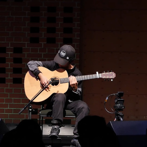 叶玉卿露双奶头未删减
